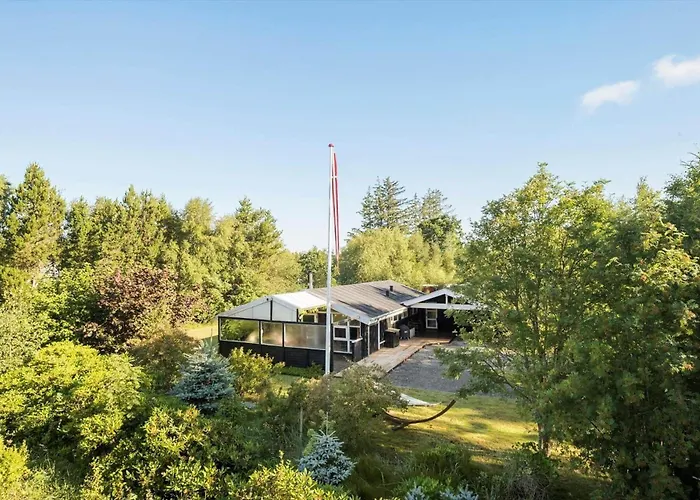 Ha358-hals-lindeparken-7 * Hals